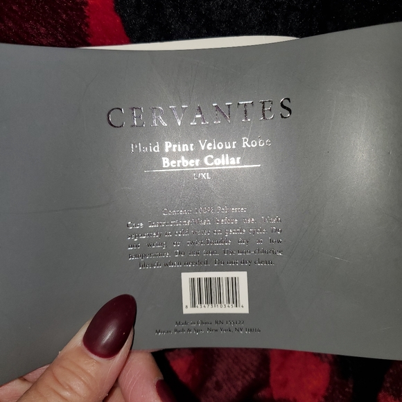 Velour robe 💥New💥 - Picture 5 of 8